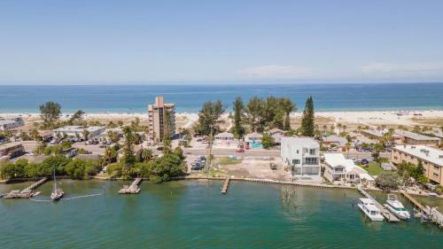 Apartamento Awesome Oceanfront Condo! Unit #4