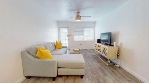 Apartamento Stunning Beachfront! Unit #2