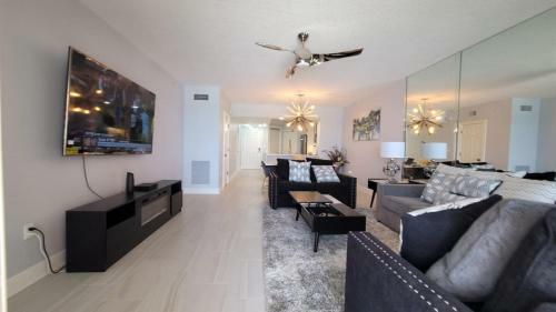 Apartamento Exclusive Beach Front Condo In North Redington