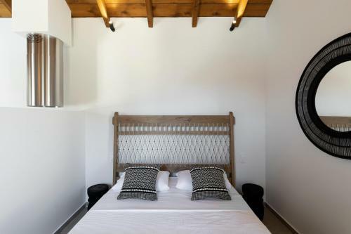 Lichnos Luxury Suites