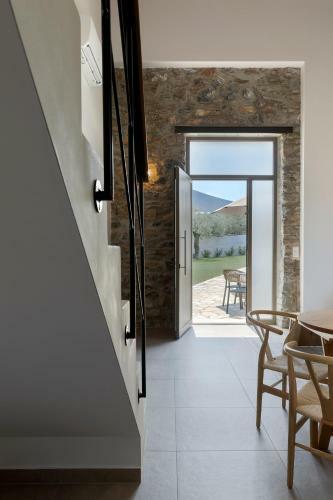 Lichnos Luxury Suites