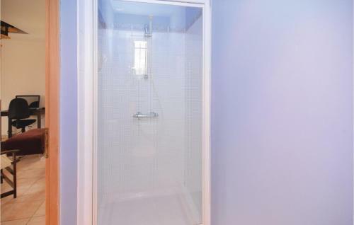 Nice Home In Calvisson With Wifi And 4 Bedrooms