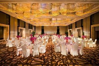 Nanyuan Universe Deluxe Hotel