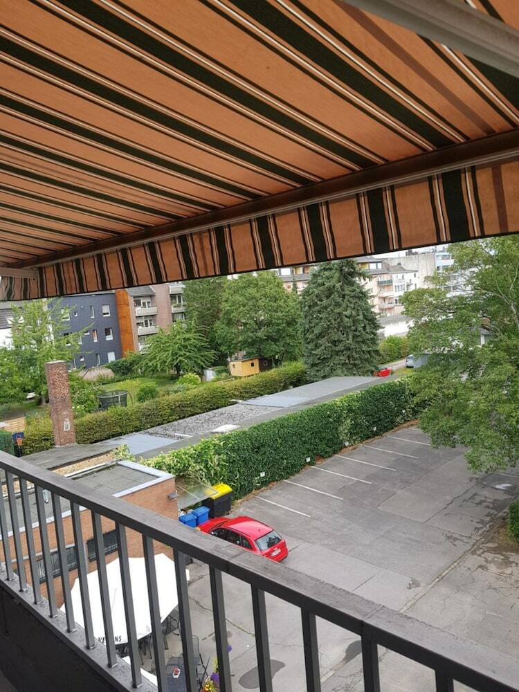 S&l Hotel Neuss