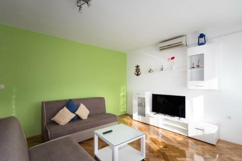 Apartments Stupar