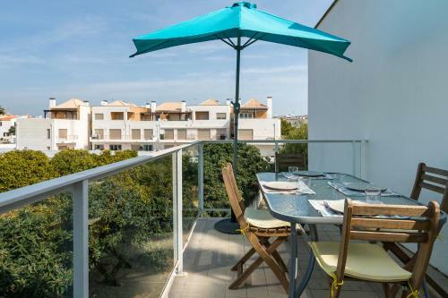 Beautiful Apartment With Terrace And A Pool