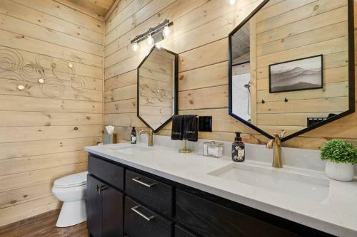 Boujee Lodge New Modern Luxury Retreat