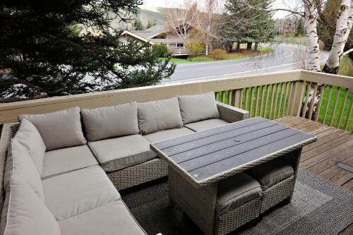 Ranch Condo 3598 With Hot Tub & Summer Pool