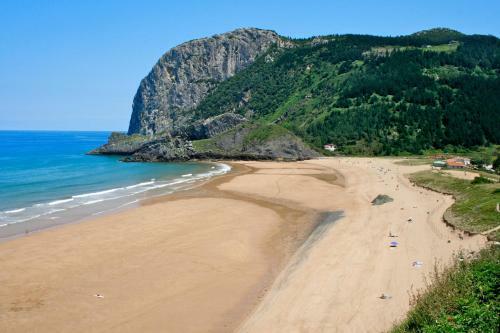 Laga Surf Villa