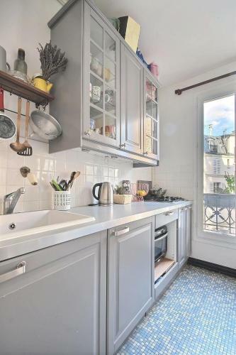 Howzooming Rhinoworks