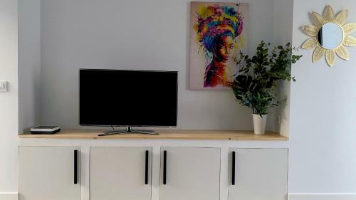 Apartamento Pleasant Penthouse With Mountain Views.