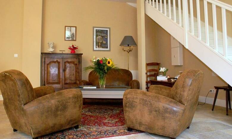 Bed & Breakfast La Cour Des Carmes
