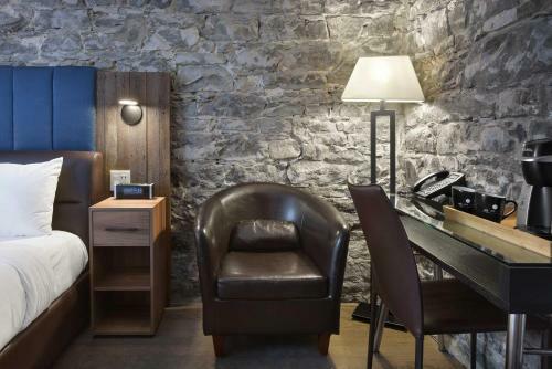 Posada Hotel �pik Montr�al
