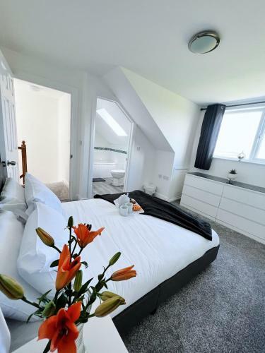 Modern Spacious 4-bed House In Porth Newquay