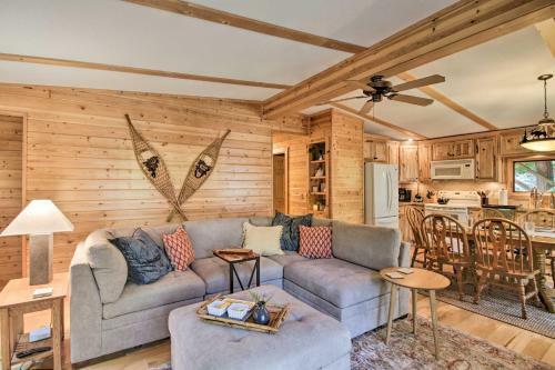 Spacious Cross Lake Cabin Treehouse And Sauna!