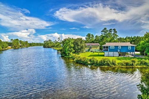 Lakefront Pass Christian Bungalow With Views!