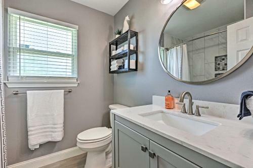 Lakefront Pass Christian Bungalow With Views!
