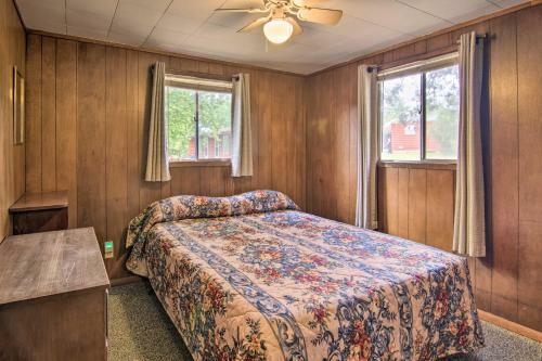 Classic Cabin On Table Rock Lake, Pool Access