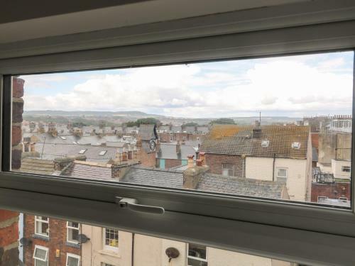 The Dukes Apartments, Flat 4