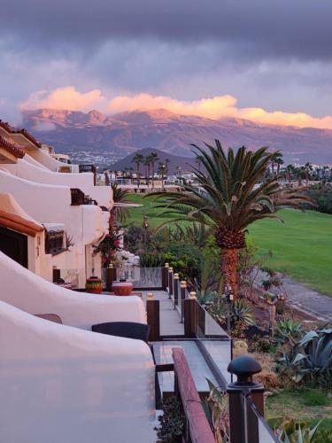 Lovely 2-bed Apartment In Amarilla Golf