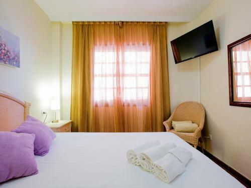 Apartamento 224 Royal Park Albatros AC Heated Pool