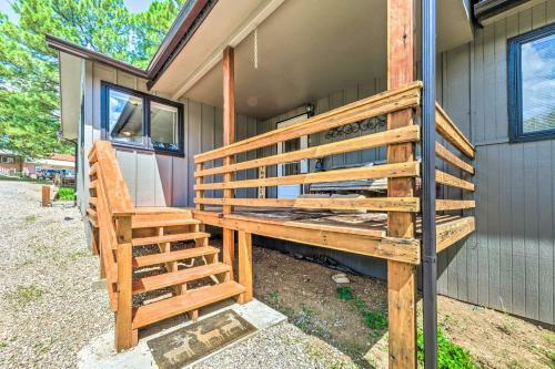 Ruidoso Home With Patio, Walk To Restaurants!