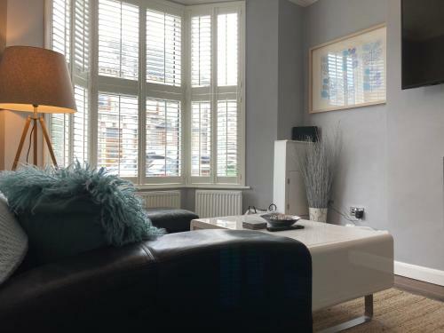 Tynwald Beachside Town House, West Kirby By Rework Accommodation
