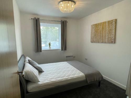 Moda Wigan - Stylish 2 Bed Apartment Central Wigan