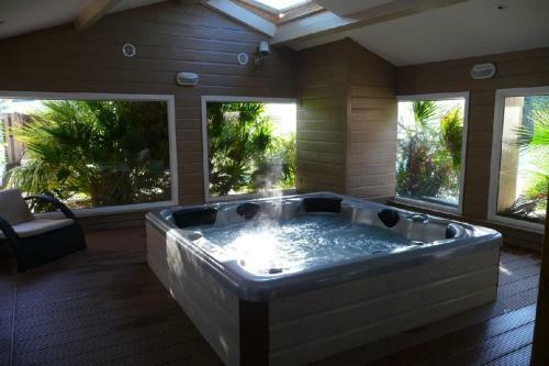 Mobile Home Camping Le Clos Du Moulin
