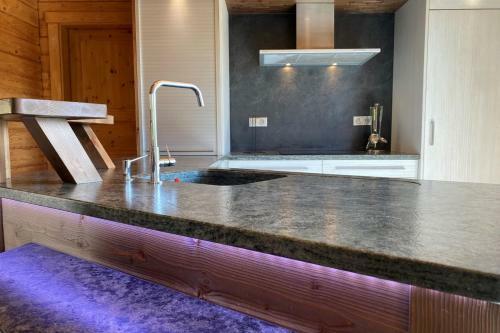 Superb Holiday Chalet With Spa In La Bresse