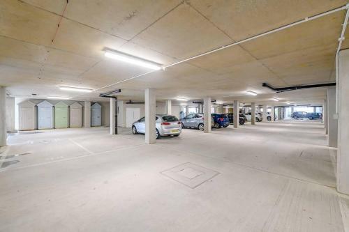 Fantastic 4-bed Apartment In Woolacombe With Pool