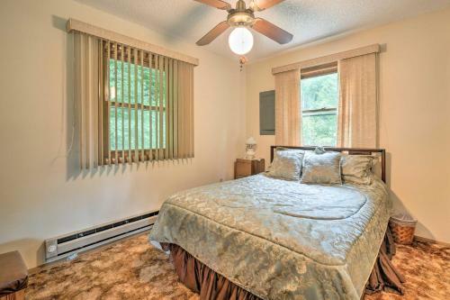 Pet-friendly Robbinsville Home, 2 Mi To Lake!