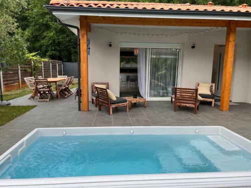 Villa Blue La Chouette