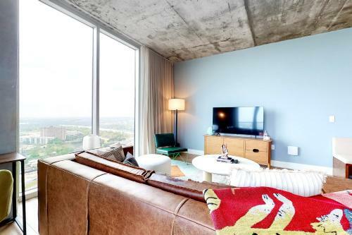 Apartamento New! Luxury Downtown Austin Rainey St. Lake View!