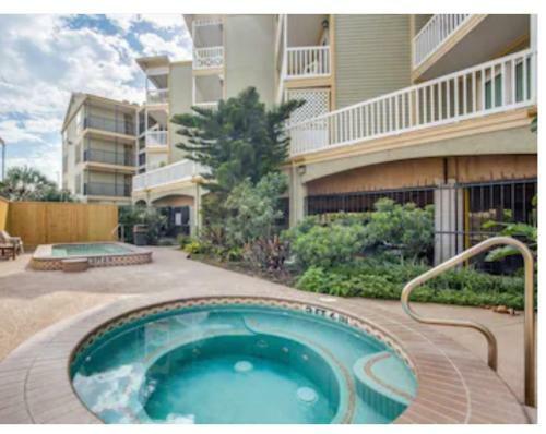 Apartamento Ocean Waves Oceanfront Top Floor Condow/balcony