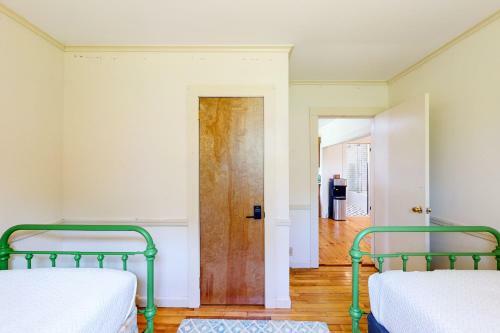 Stowe Hideout Unit 1