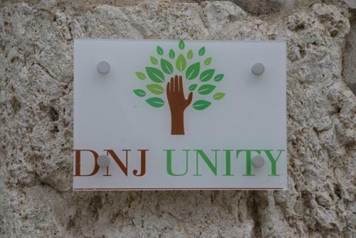 Hostal Dnj Aparthotel