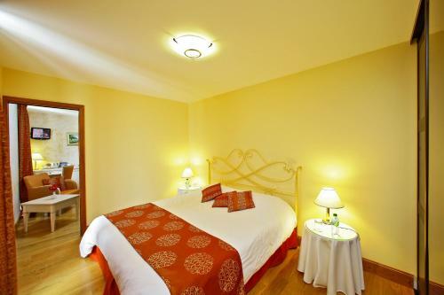 Hotel Chateau De La Sebrandi�re
