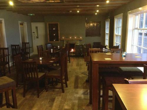 Hotel The Ferry Boat Inn