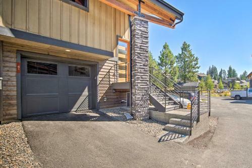 Charming Cle Elum Townhome With Balcony And Views