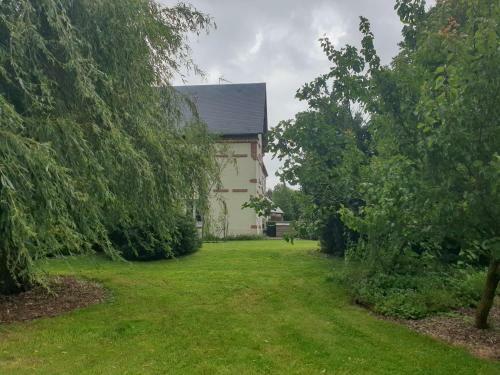 Charmante Maison Dans Un Parc De Pr�s De 3ha