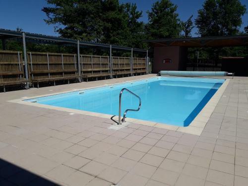 Chalet Au Bord Dun Lac