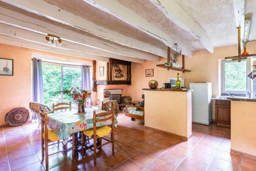 Moments D Exception Dans Cette Maison Entouree de Verdure