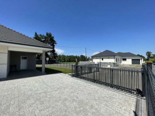 G�te Sendets, 3 Pi�ces, 4 Personnes - Fr-1-384-818