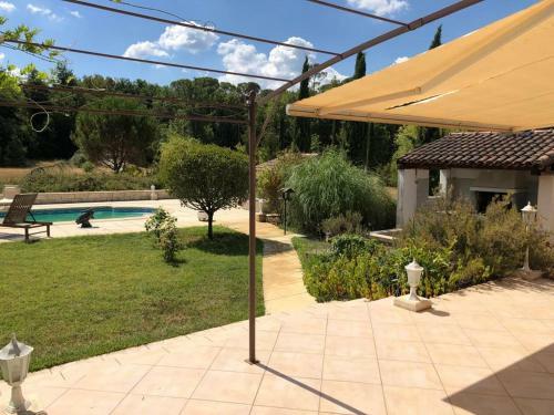 Villa Avec Piscine Au C?ur de La Provence Verte