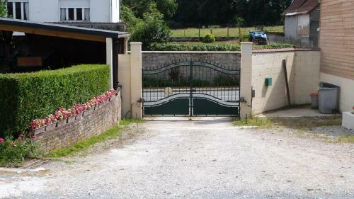 G�te Et Relais Equestre De Marie