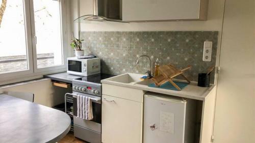 Grande Maisonavec Jardin � Tours