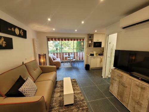 Apartamento Superbe Studio Tout Neuf Dans R�sidence Piscine