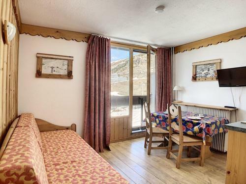 Apartamento Studio Les Menuires, 1 Pi�ce, 2 Personnes - Fr-1-344-993
