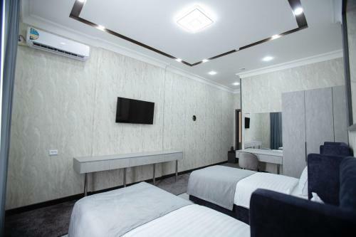 Oqsaroy Hotel